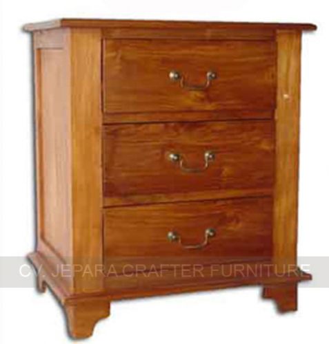 Jogja 3 Drawers Nighstand